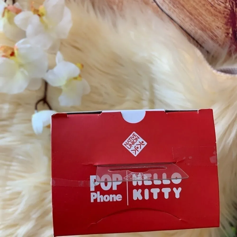 Native Union Pink Hello Kitty Pop Phone